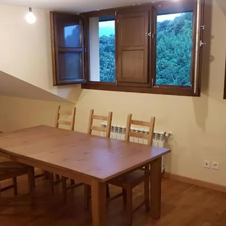 Διαμέρισμα Marquesa De Argueelles 1 *
